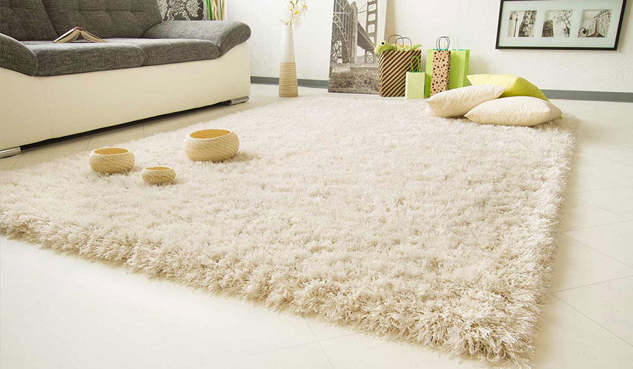 黒の DTY 糸は生地の織りと編み物に使用されます