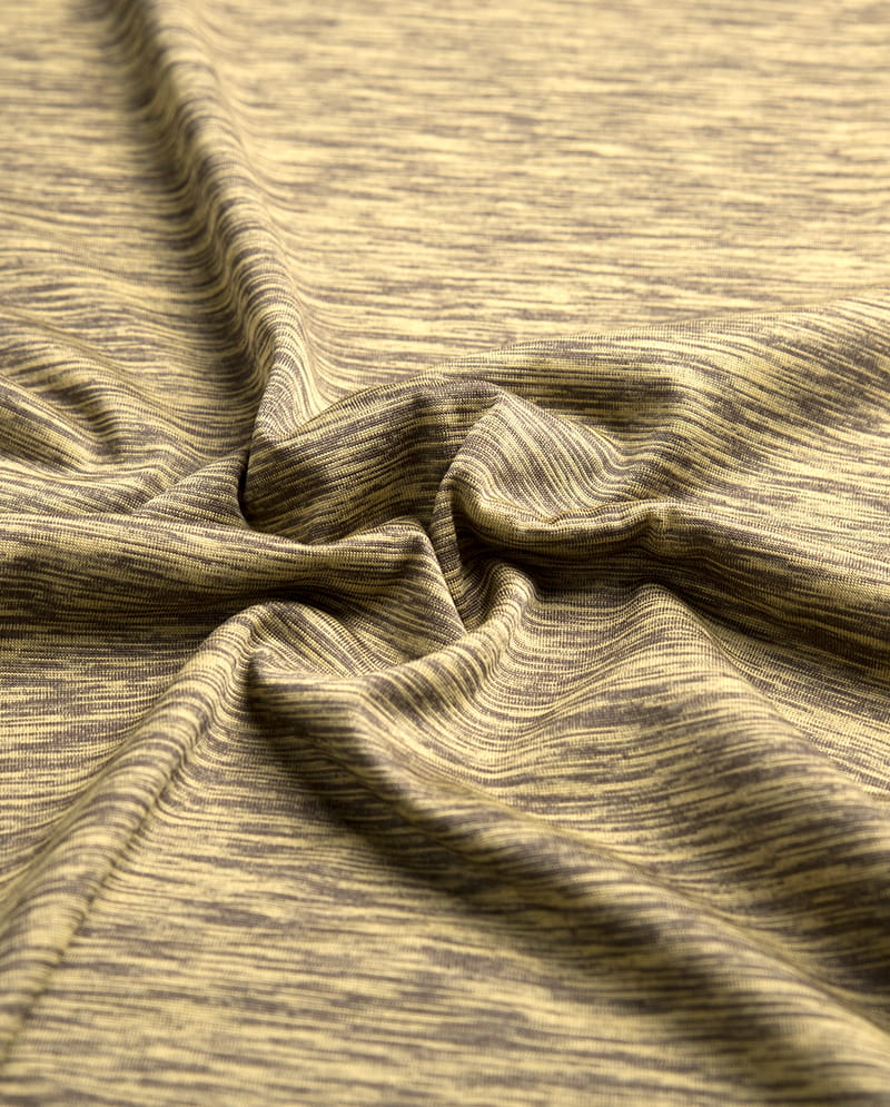 ニット生地の伸縮性を高めるにはどうすればよいですか？